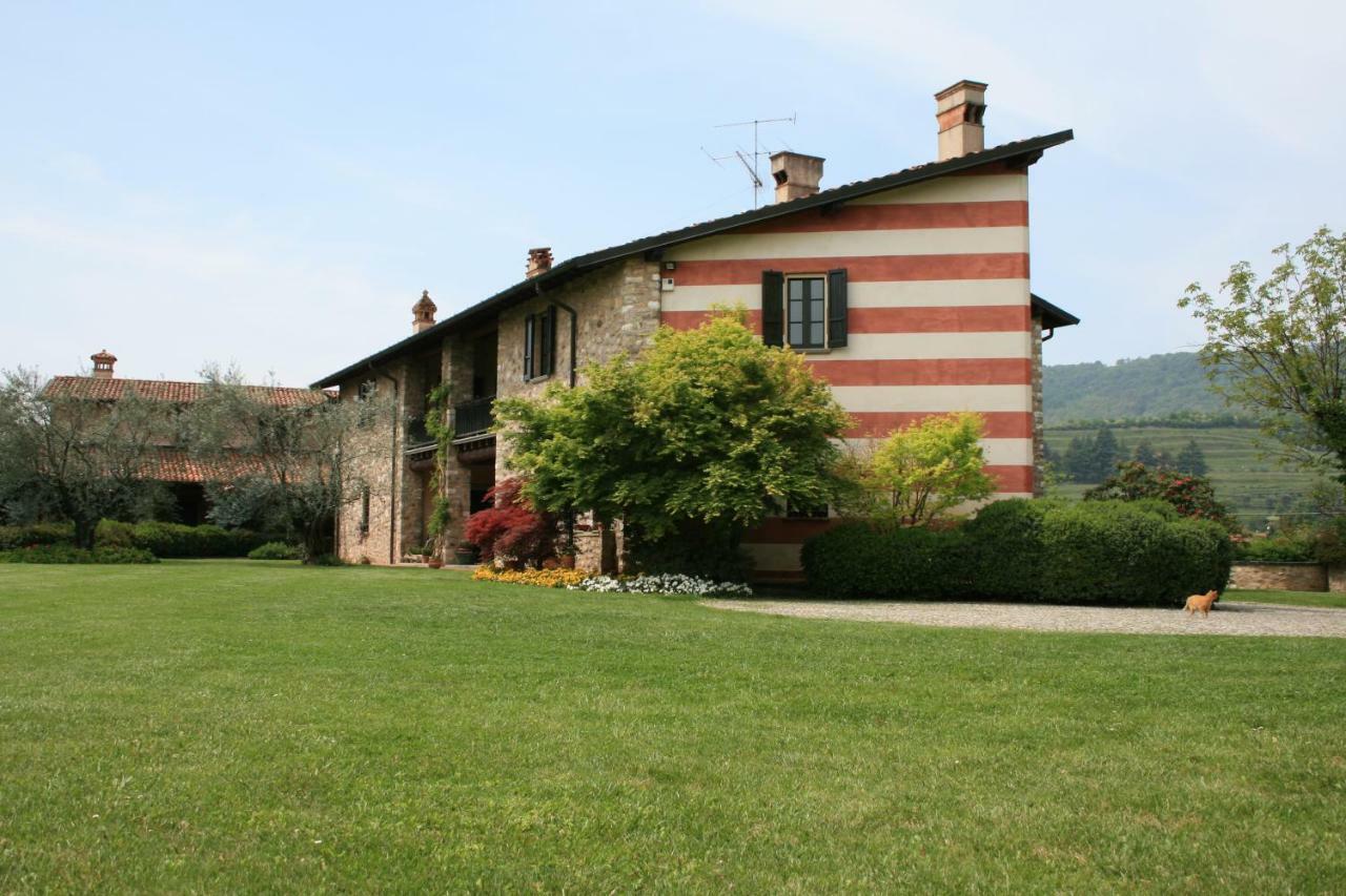 B&B Il Dosso Corte Franca Dış mekan fotoğraf